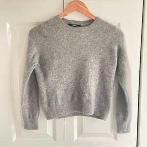 Quince Heather Gray Crew Neck Sweater